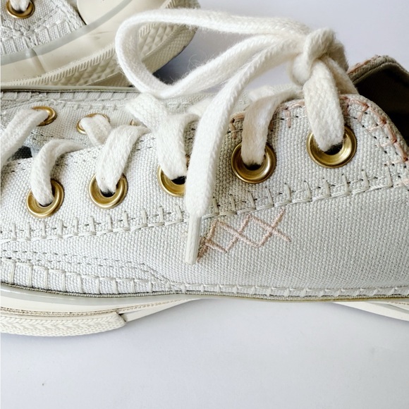 Converse Chuck 70 Sneakers in Light Grey - Picture 4 of 6